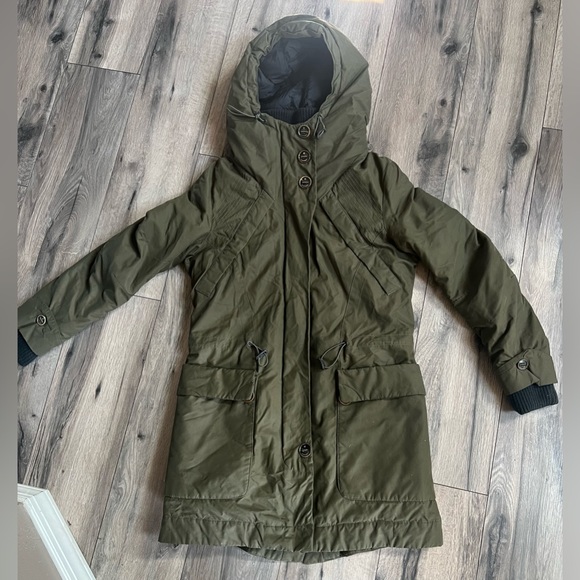 Rainforest Thermoluxe Parka Jacket size medium - Picture 2 of 7